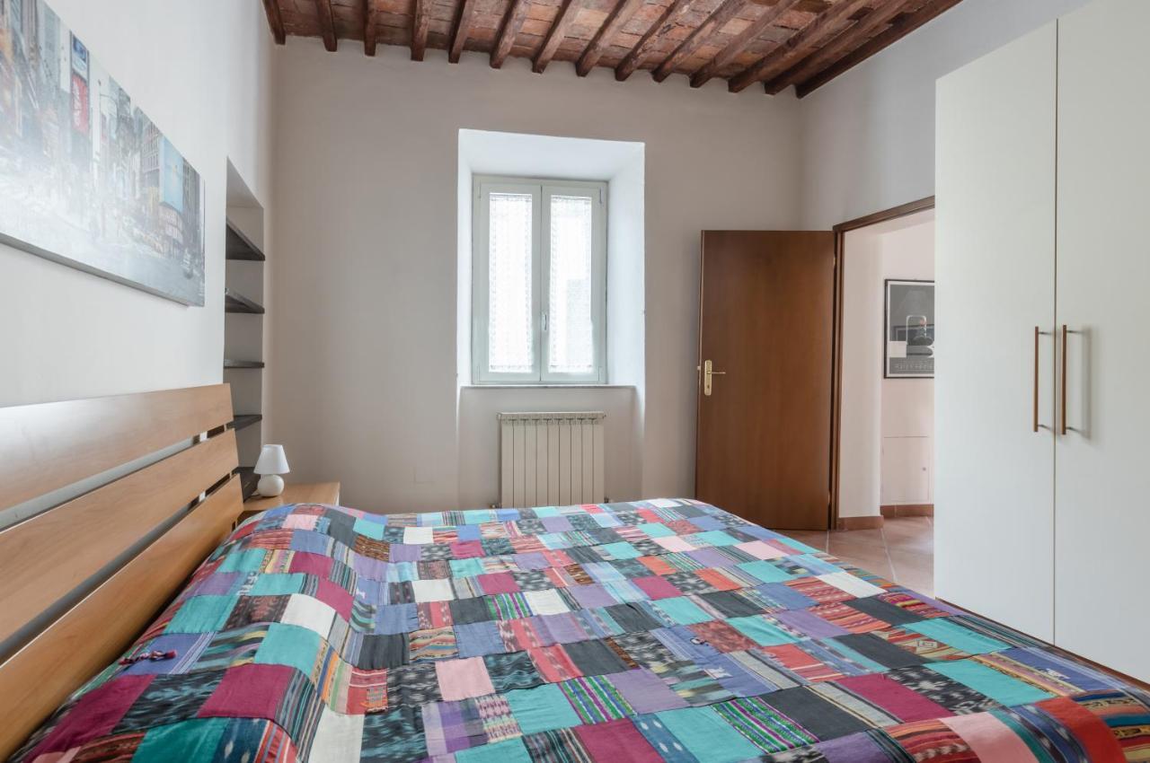 Lucca - Piazza Dell'Anfiteatro Central Apartment! Zewnętrze zdjęcie